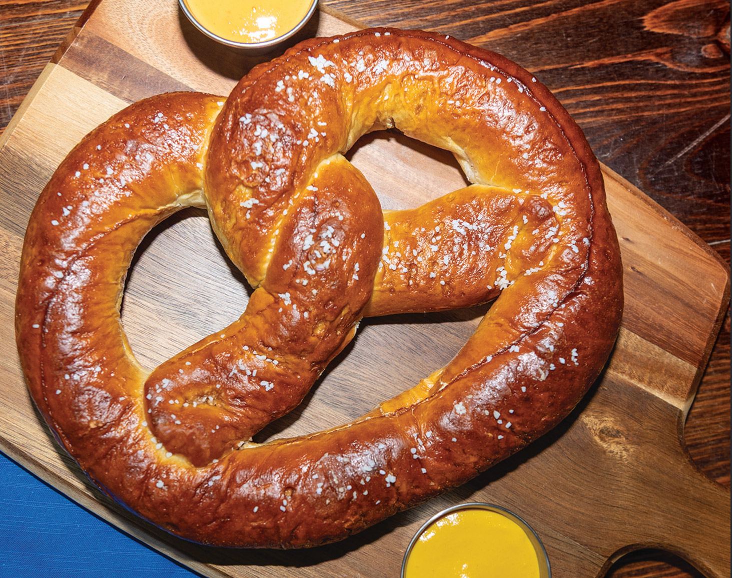 Bavarian Pretzel 16oz