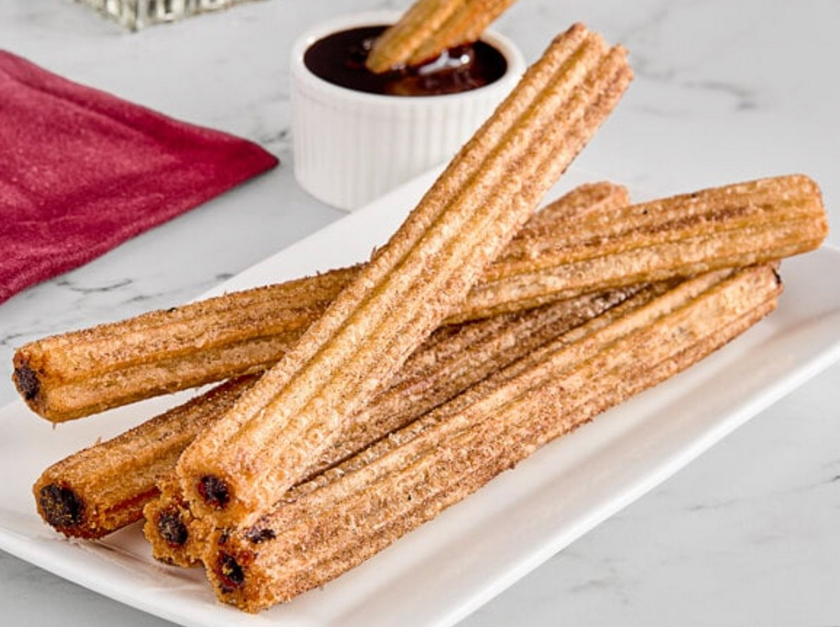 Chocolate-Filled ¡HOLA! Churros®