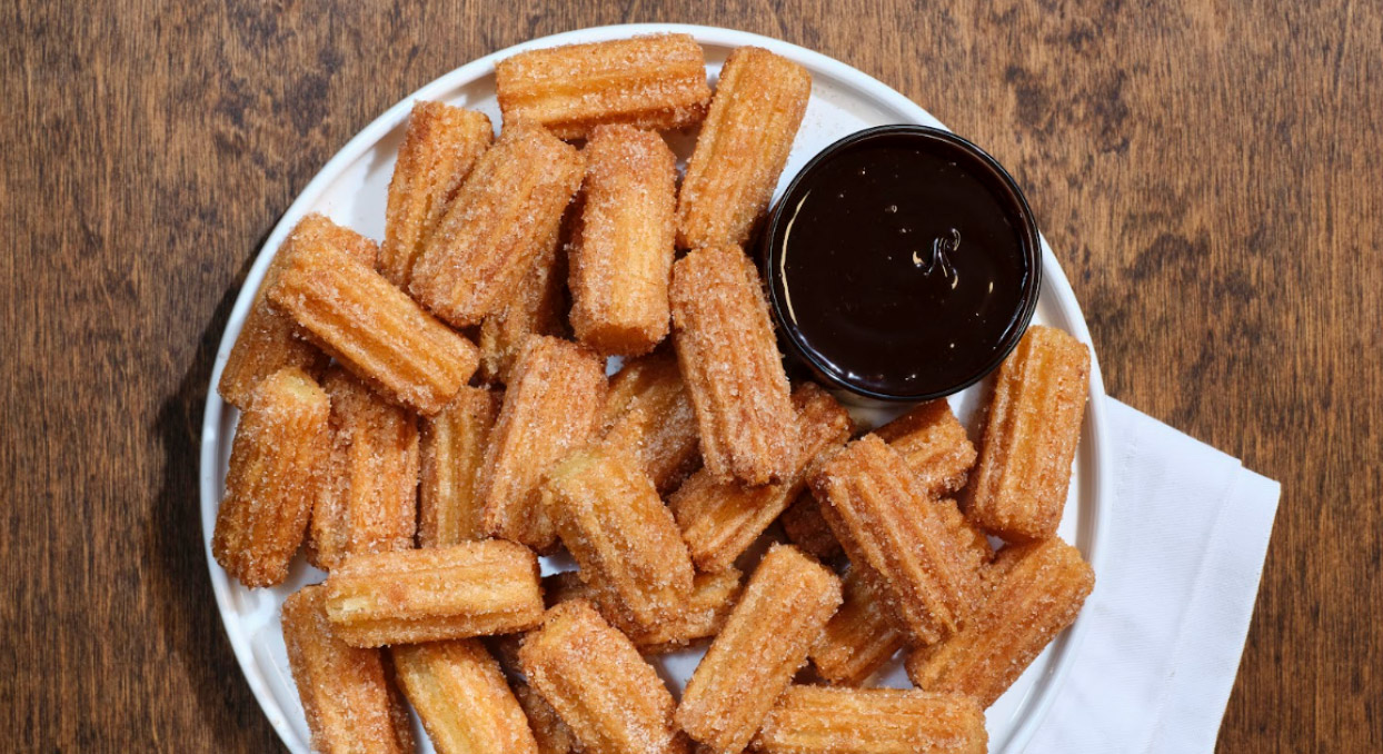 Here’s Why ¡Hola! Churros® Are The Right Choice For C-Stores